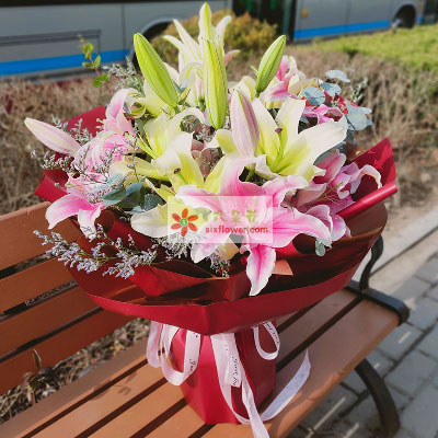 汕头8支多头百合，万事如意喜上加喜